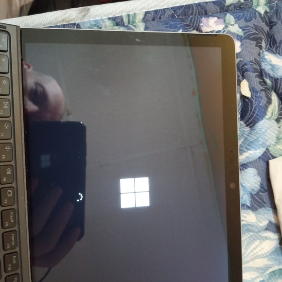 Microsoft surface pro 2 - Picture 2 of 3